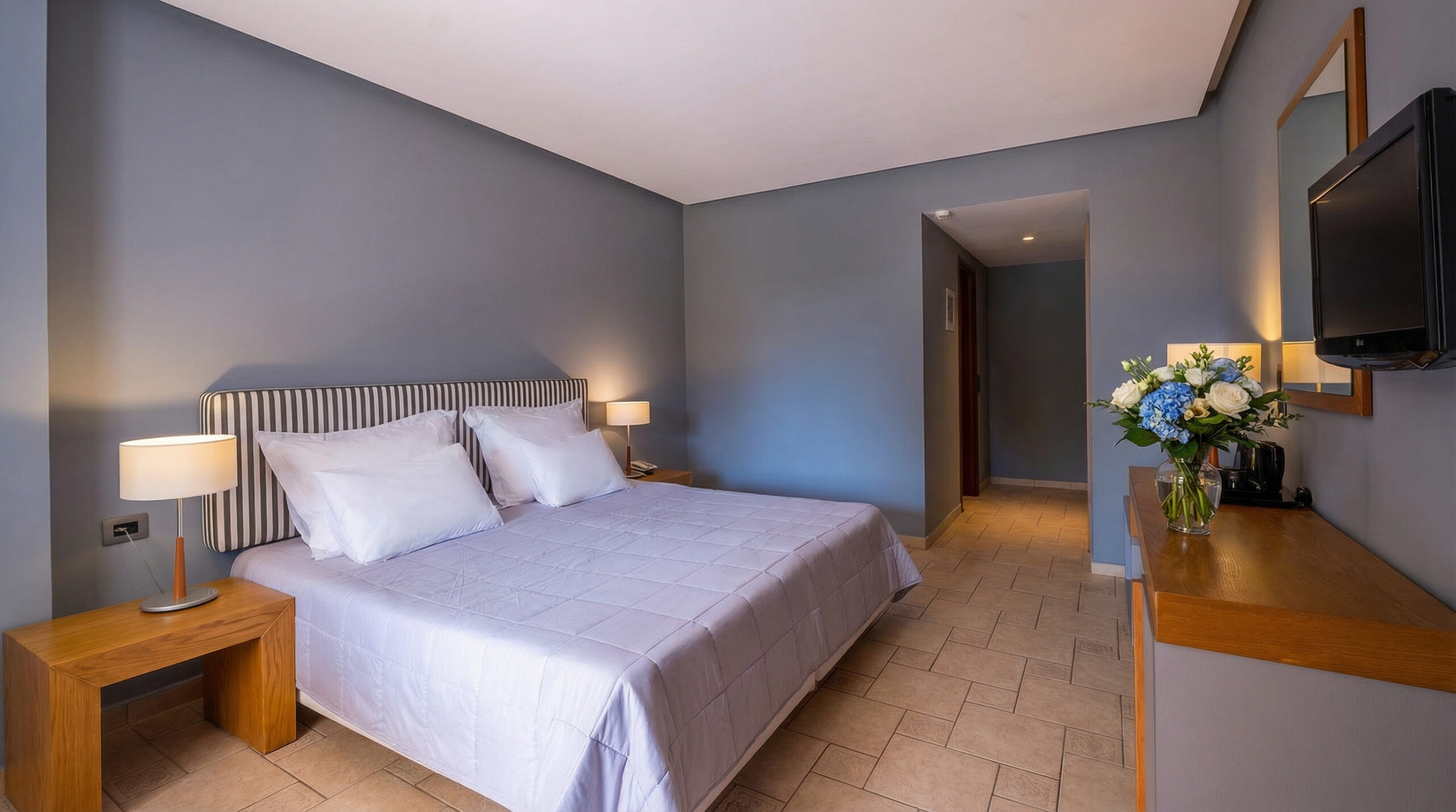 medbeach_mainbuilding